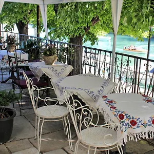 https://villa-fiorita-monfalcone.hotelslidodijesolo.com