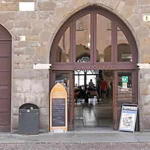 App9 - And Guest house
